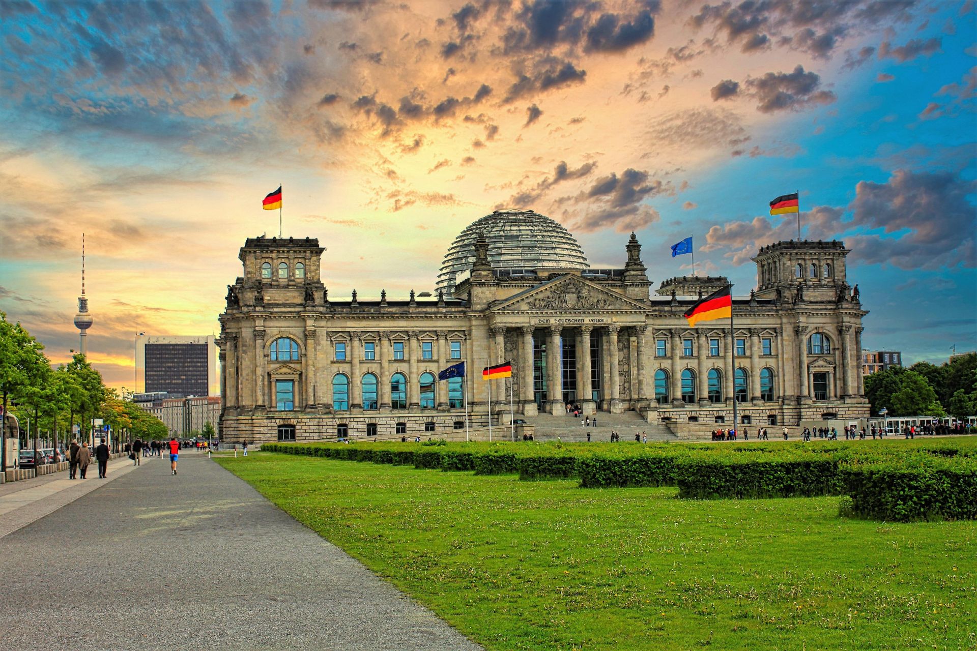 Vier Tage politisches Berlin und “Anti-Windkraft-Symposium”, für einen geringen Betrag.