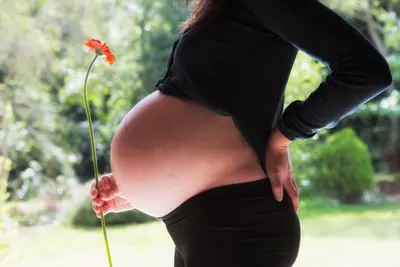 Durch „Covid-Impfung“ Babys im Mutterleib ermordet?